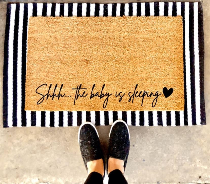 Shhh Baby is Sleeping – Tapete de entrada al aire libre para puerta delantera, decoración del hogar en interiores y exteriores, 16 x 24 pulgadas