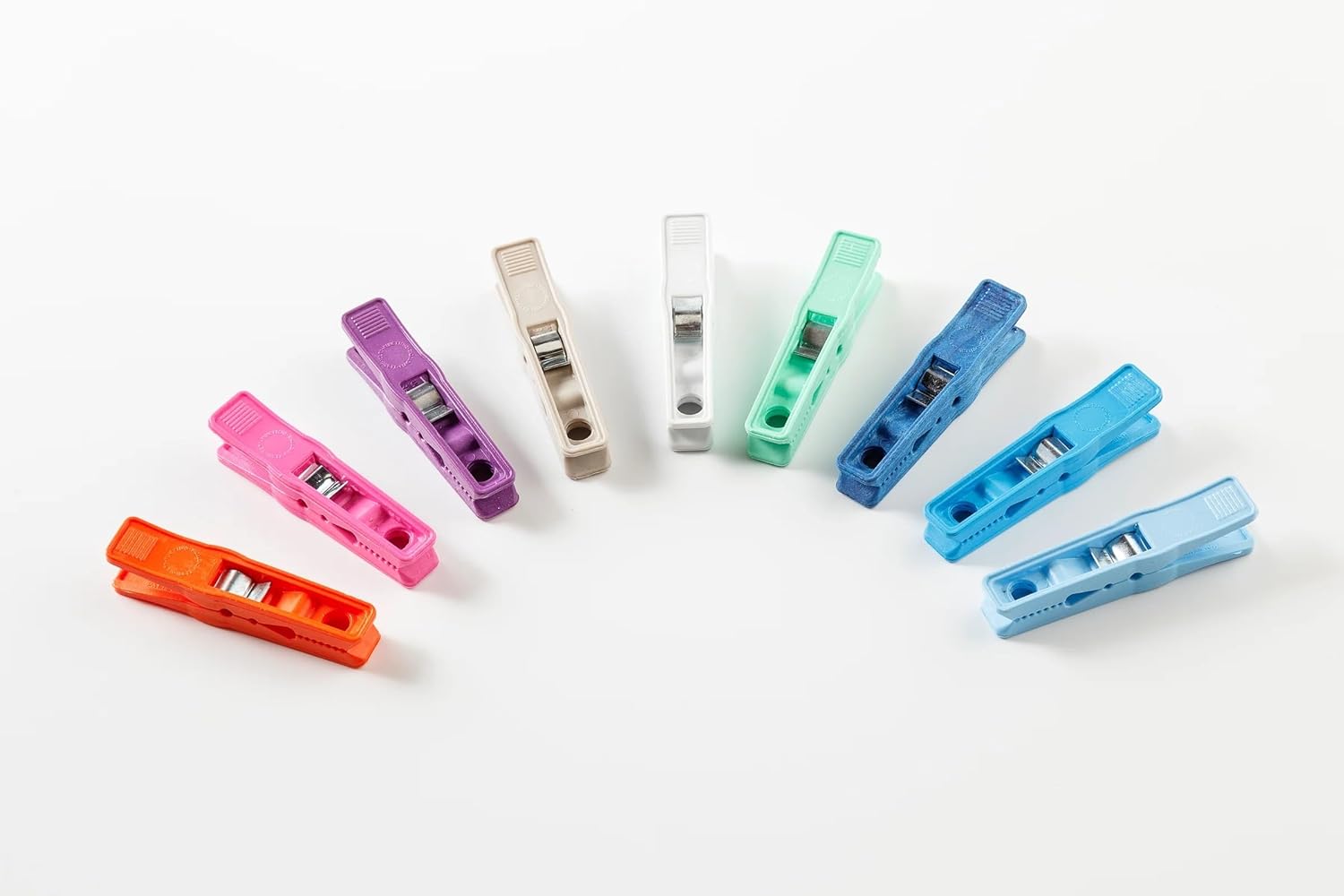 Plasti-Flex Alfileres de ropa  Alfileres de ropa de plástico resistente  Pinzas para colgar ropa, secar, recortar  Clips de lavandería para secar la