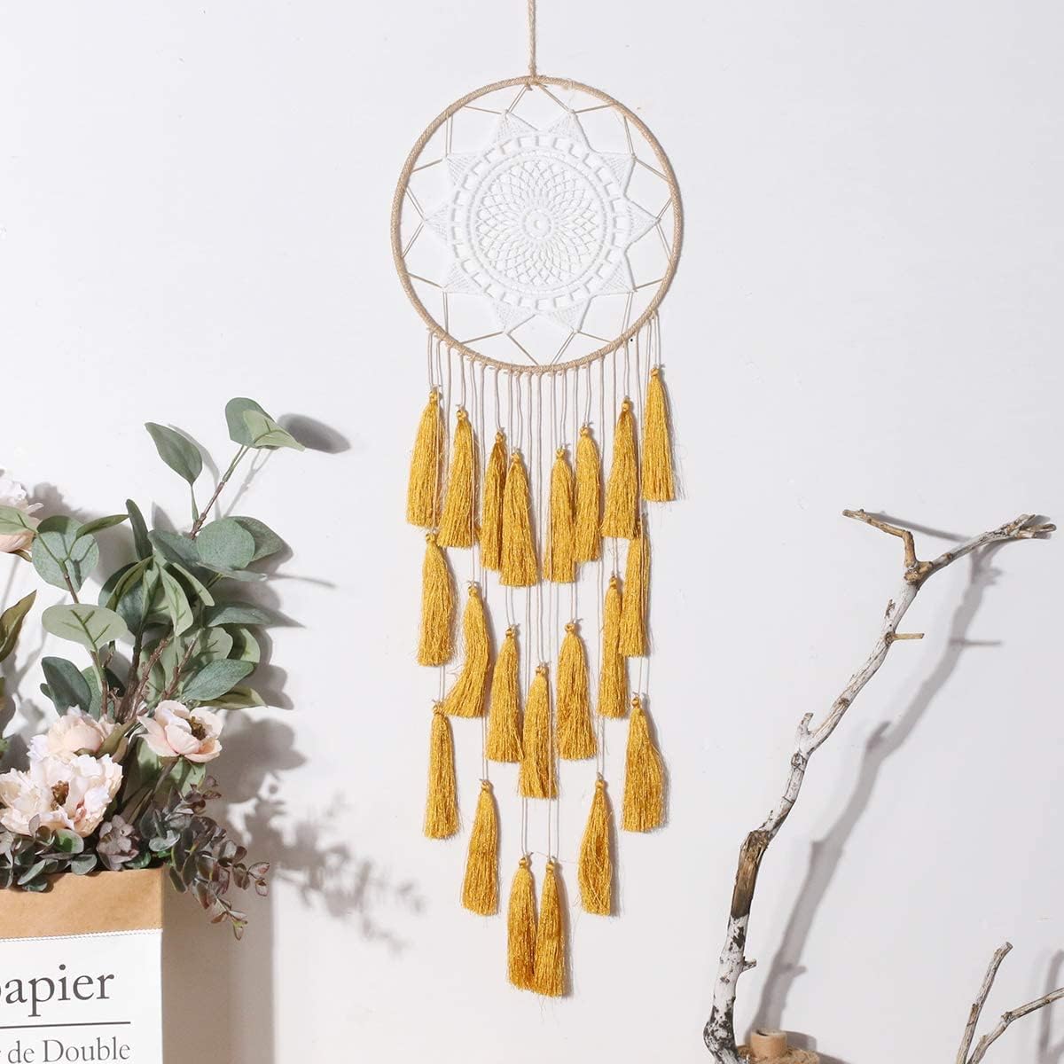 Artilady Atrapa-sueños de macramé para habitación, con borlas, para colgar en la pared, hecho a mano, decoración del hogar, con adorno de plumas,