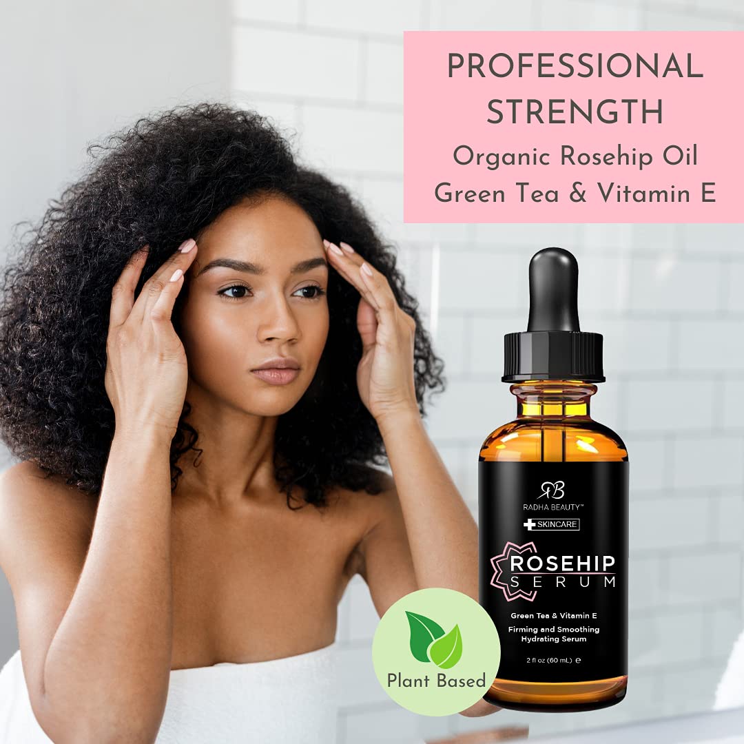 Radha Beauty Suero facial prémium de rosa mosqueta de 2 onzas con aloe, té verde y hamamelis, solución natural antienvejecimiento para el cuidado de