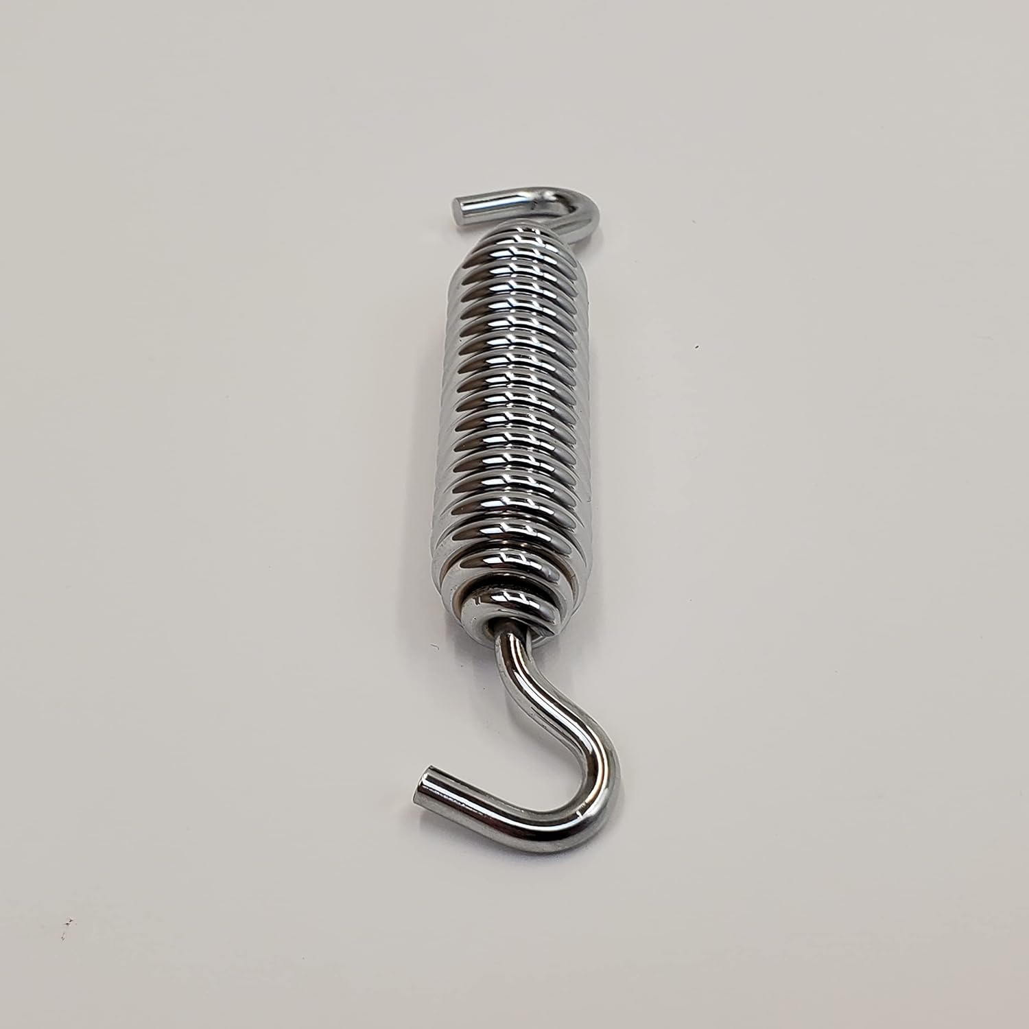 Soporte de resorte cromado de 3-34 pulgadasJiffy para modelos Harley Street Glide, Electra Glide, Road Glide, Road King y Softail 2007+ – Sustituye
