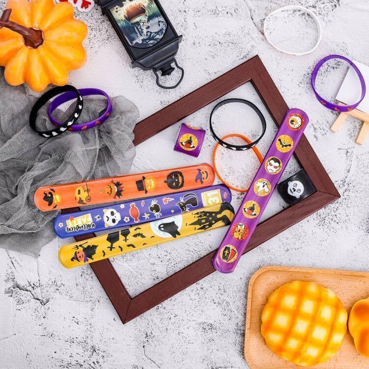 Garma 96 pulseras de goma para Halloween, regalos de fiesta de Halloween, regalos de Halloween para niños y niñas