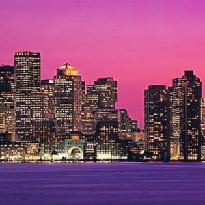 Walls 360 Mural de pared de perfil urbano Peel & Stick horizonte de Boston por la noche (36 x 12 pulgadas) Walls 360 Mural de pared de perfil urbano Peel & Stick horizonte de Boston por la noche (36 x 12 pulgadas)