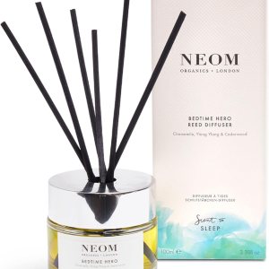 NEOM Bedtime Hero – Difusor de varillas de 3,38 onzas líquidas, mezcla de aceites esenciales de manzanilla, madera de cedro y ylang ylang Fragancia NEOM Bedtime Hero – Difusor de varillas de 3,38 onzas líquidas, mezcla de aceites esenciales de manzanilla, madera de cedro y ylang ylang Fragancia