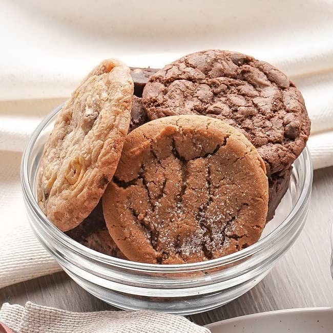 Broadway Basketeers Canastas de regalo de brownies y galletas. Envueltas individualmente para frescura, ingredientes surtidos y sabores, perfectos