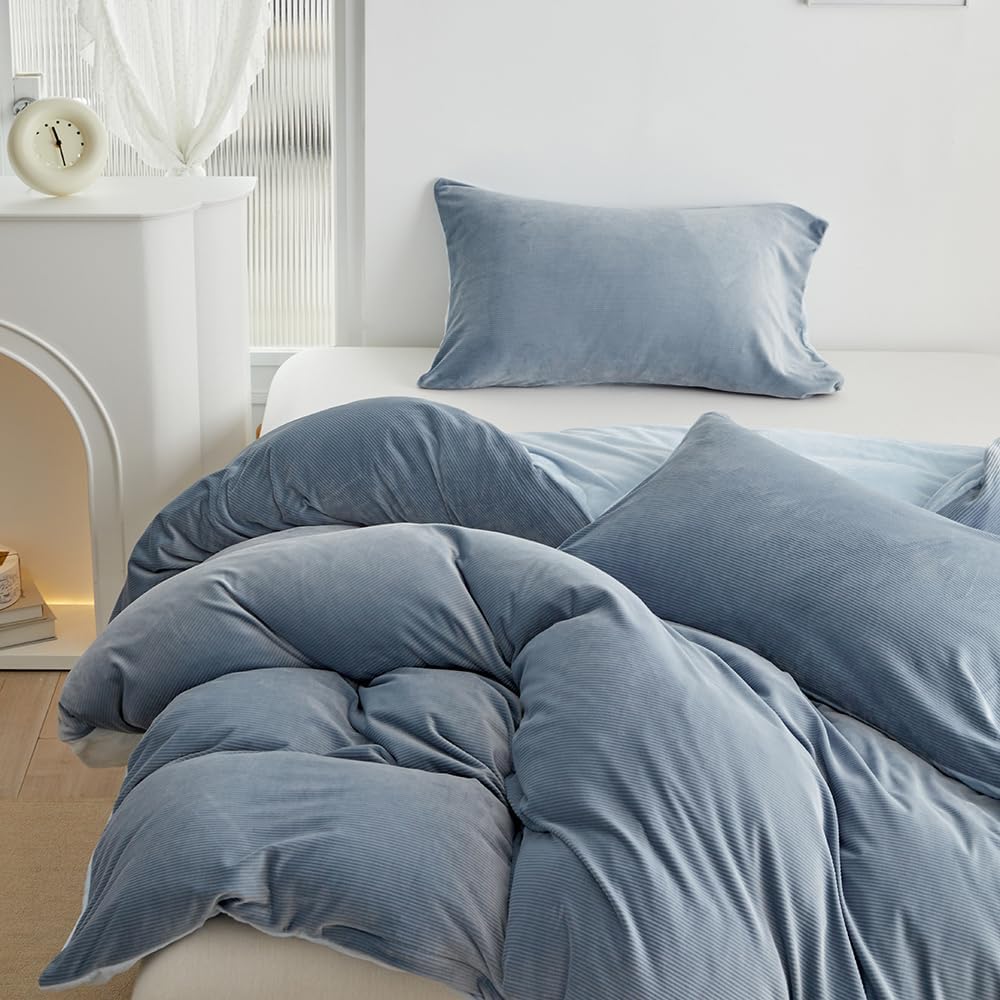 ARYURBU Juego de edredón de franela tamaño Queen, 3 piezas, ultra suave, mullido, cálido, juego de cama gris de lujo para invierno con 2 fundas de