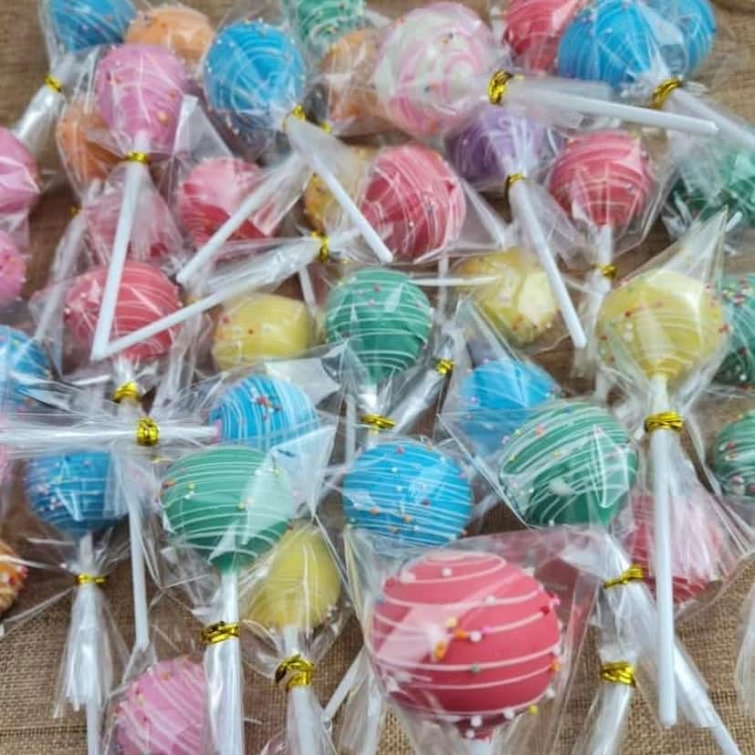 Juego de 600 palitos y envoltorios para tartas, incluye palitos de papel de 6 pulgadas, bolsas transparentes de 4 x 6 pulgadas y lazos dorados,
