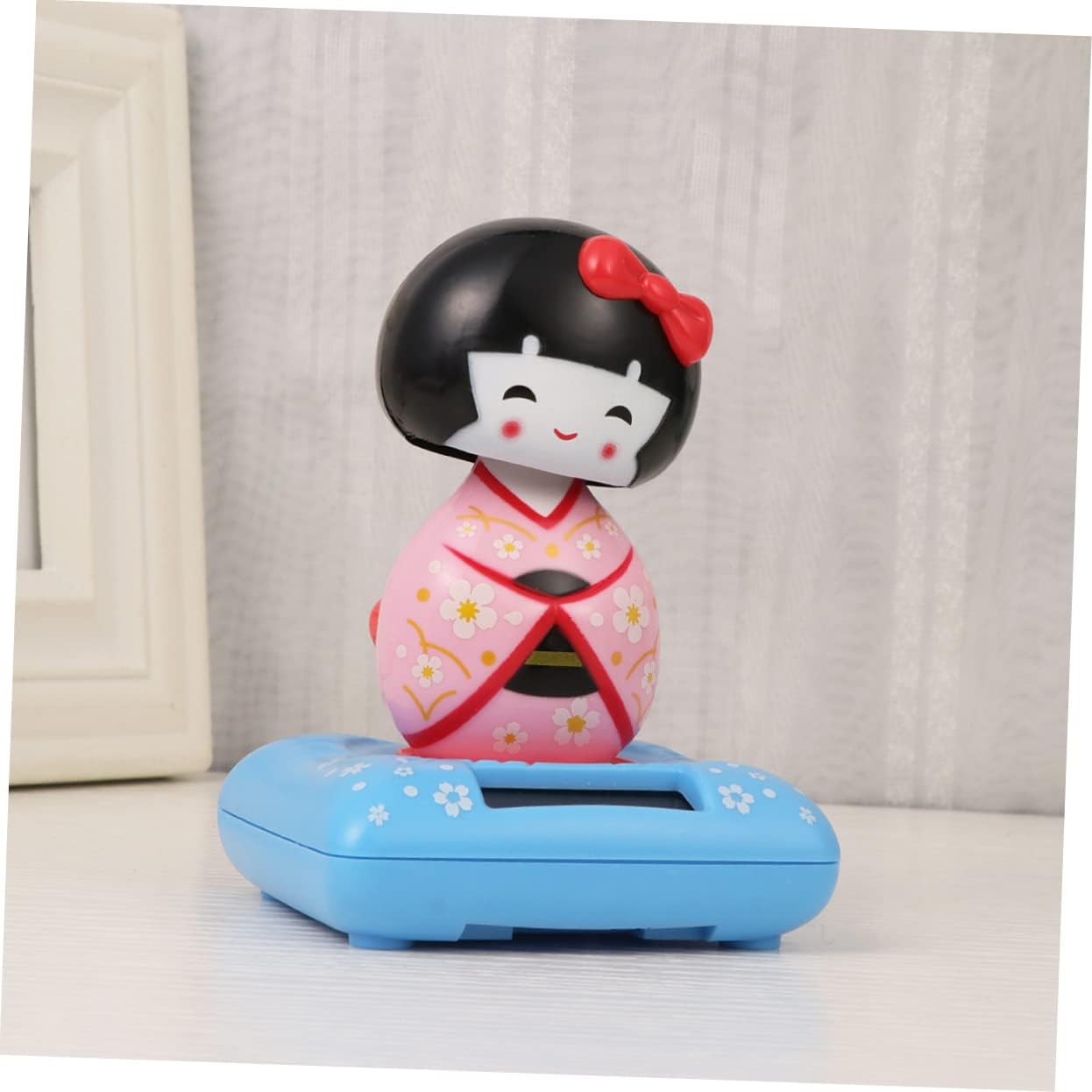 NOLITOY Juguetes de baile de coche con energía solar, kimono, muñeca sacudida, juguete de coche, quimono solar, muñequera, cabezas de burbujas,