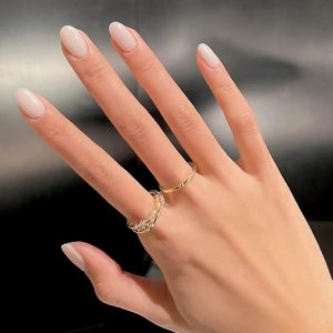 Hkanlre Uñas postizas cortas a presión, color blanco almendra, uñas postizas acrílicas brillantes, uñas degradadas de cobertura completa para Hkanlre Uñas postizas cortas a presión, color blanco almendra, uñas postizas acrílicas brillantes, uñas degradadas de cobertura completa para