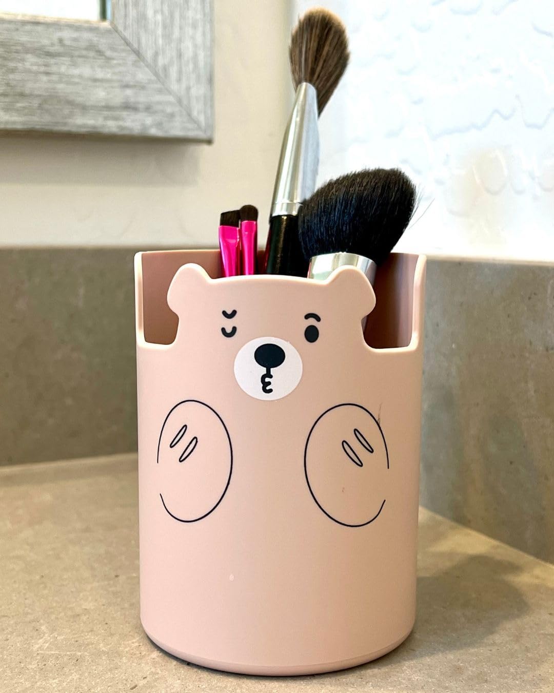 Eoponest – Lindo soporte para lápices con forma de oso para cepillos de dientes, organizador de brochas de maquillaje con soporte para teléfono con