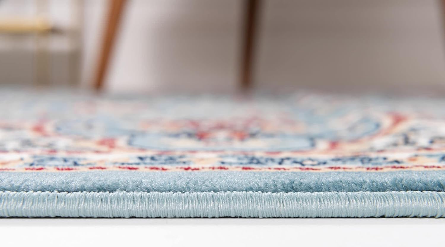 Rugs.com Rabia Collection – Alfombra baja azul de 5 x 8 pies, perfecta para dormitorios, comedores, salas de estar