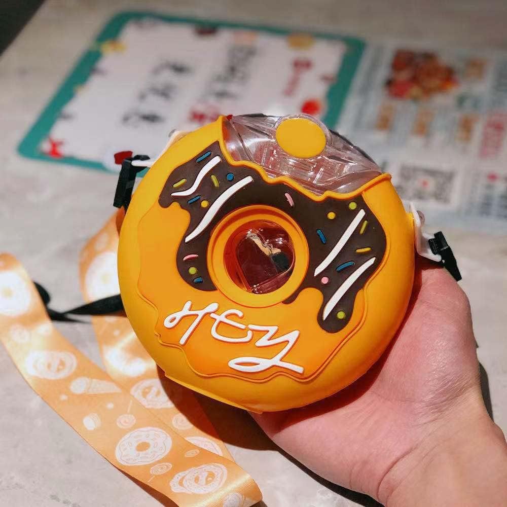 Botella de agua Kawaii Donut con popote para niños y niñas, bonita tetera portátil con correa sin BPA a prueba de fugas, taza de agua para la