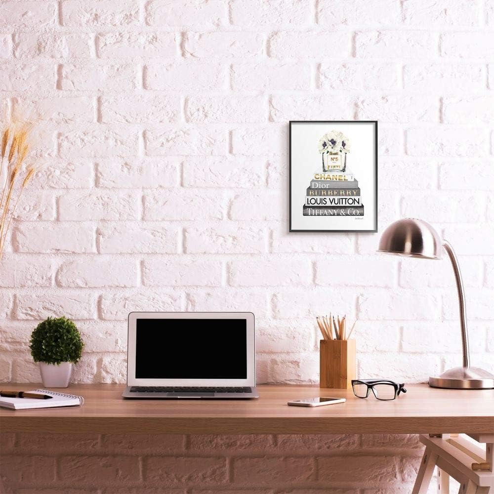 Stupell Industries Blooming White Floral Display on Glam Designer Bookstack – Arte de pared, 11 x 14, enmarcado negro