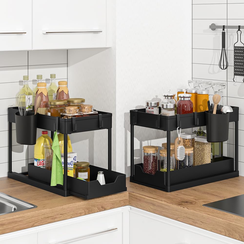 SUVANA Organizador para debajo del fregadero, organizador de armario de baño de 2 niveles con cesta deslizante debajo del fregadero, ganchos, taza