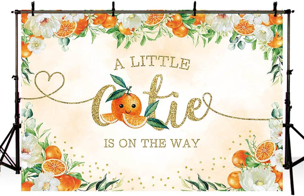 AIBIIN Telón de fondo naranja de 7 x 5 pies para baby shower con texto en inglés “A Little Cutie is on the Way” (Un pequeño cutie is on the way)