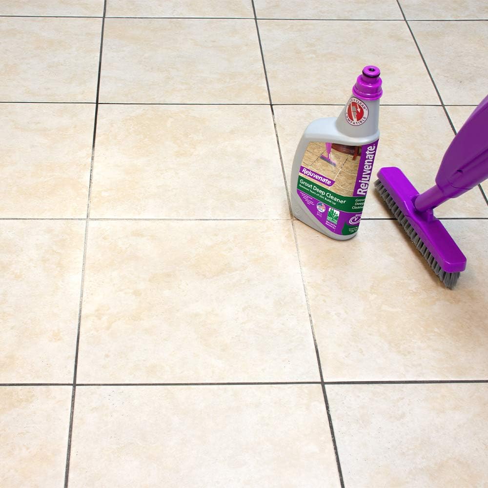 Rejuvenate La fórmula de limpieza profunda de lechada elimina al instante años de acumulación de suciedad para restaurar la lechada al color