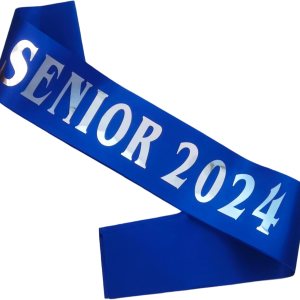 Senior 2024 – Banda azul real finalmente graduada con letras plateadas de aluminio para animadora de clase superior de 2024 para suministros de Senior 2024 – Banda azul real finalmente graduada con letras plateadas de aluminio para animadora de clase superior de 2024 para suministros de