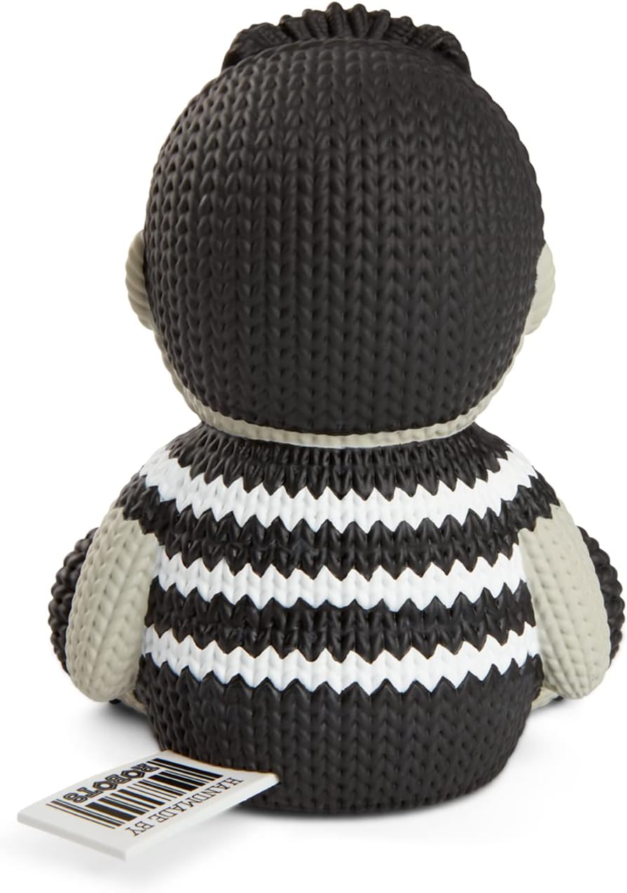 Pugsley Handmade by Robots – Figura de vinilo de tamaño completo