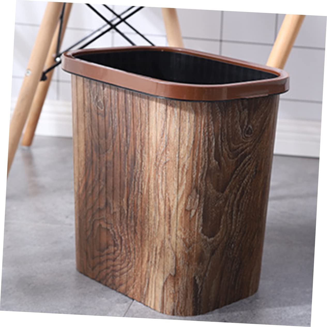 Contenedor de basura de grano de madera de imitación, contenedor de basura de plástico con tapa, almacenamiento de residuos de baño, material de