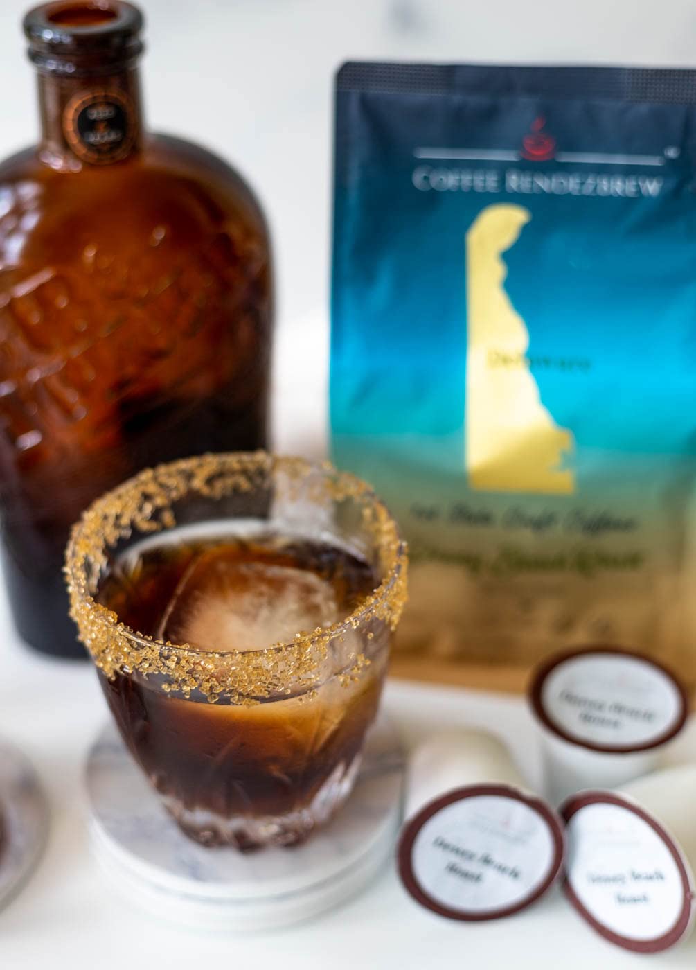Coffee Rendezbrew 1st State Craft Coffee – Dewey Beach, café gourmet infusionado, bourbon y nueces cálidas, molido, bolsa de 12 onzas