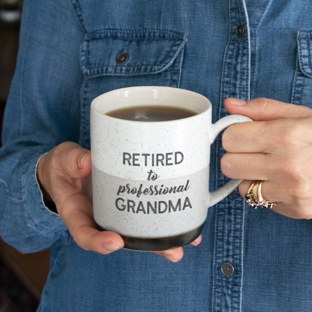 Pavilion Gift Company Taza de café grande de cerámica de 15 onzas, Retired to Professional Grandma, 1 unidad (paquete de 1), color gris