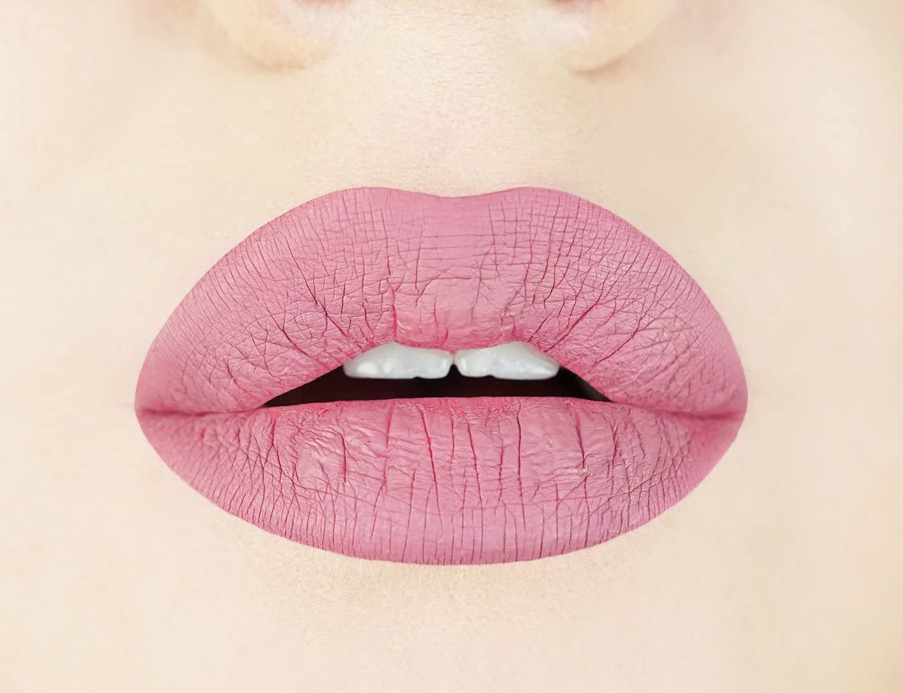 Aromi Lápiz labial líquido Pink Nude mate, color beige rubor, lápiz labial de larga duración, vegano, libre de crueldad, uso durante todo el día,