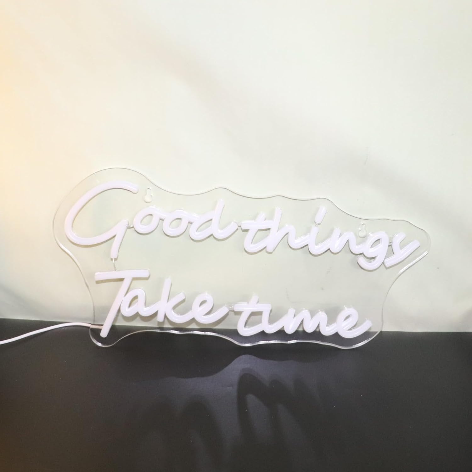 QiaoFei Letrero LED de neón con texto en inglés “Good Things Take Time”, luces de neón alimentadas por USB, para habitación de niñas, decoración de