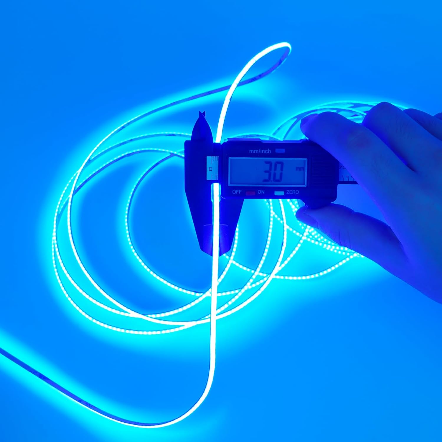 TOPAI Tira de luces LED COB de 12 V, azul, estrecha, 0.118 in de ancho, súper fina, cinta LED de 16.4 pies, sin puntos, 384 LEDsM, de alta densidad,