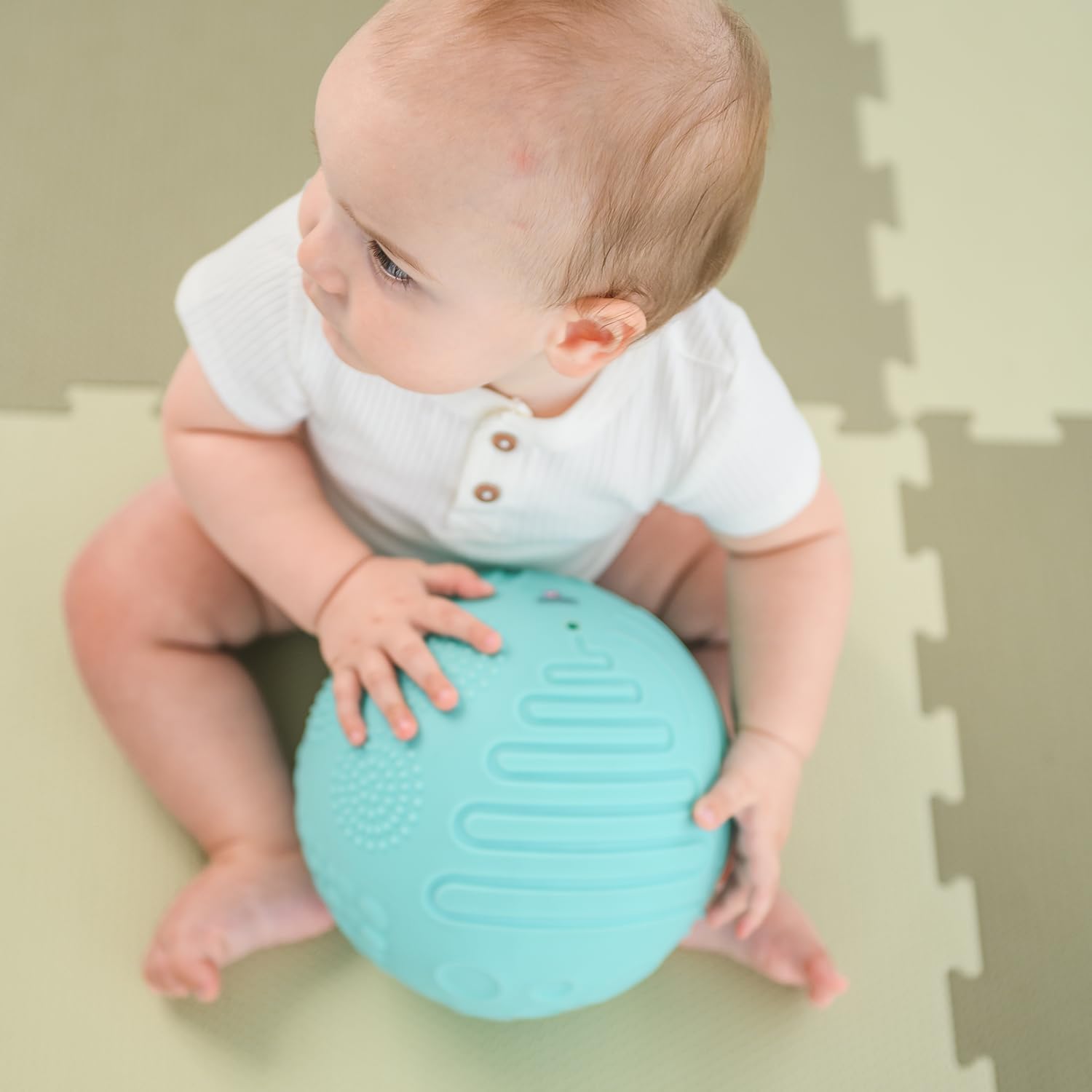 Edushape Texture-iffic Sensory Ball for Baby – 7″ Baby Ball That Helps Enhance Gross Motor Skills for Kids – Toddler Ball with 8 Sections of