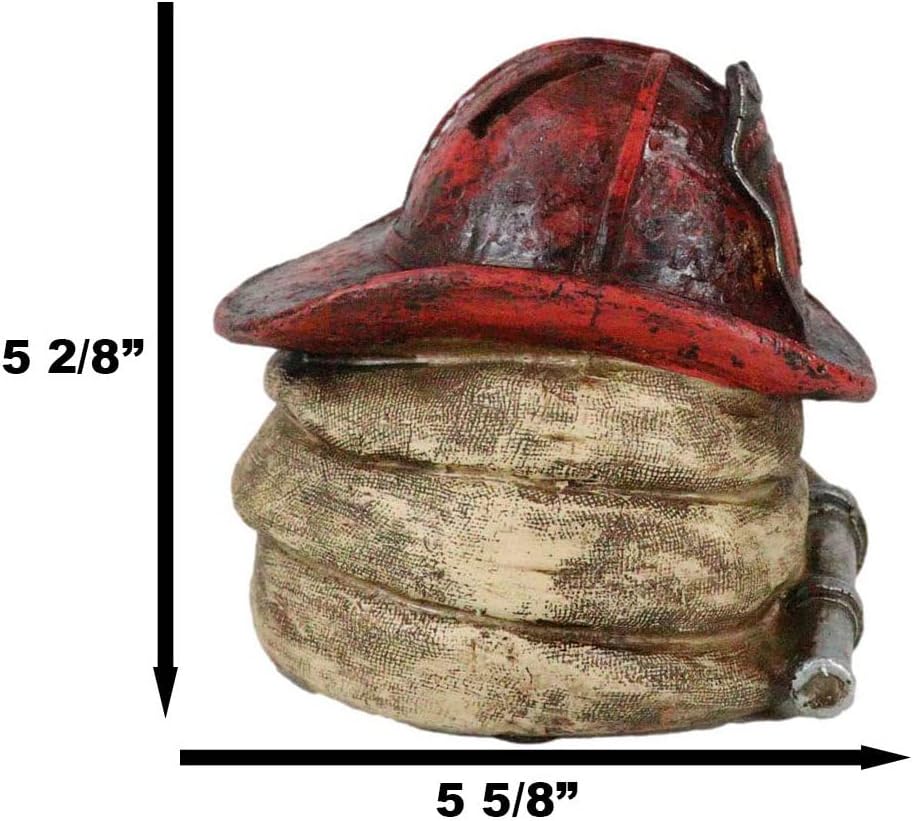 Ebros Gift Estación de bomberos rústica, 1 sombrero de bombero con manguera en espiral, ahorro de monedas, alcancía, figura decorativa para