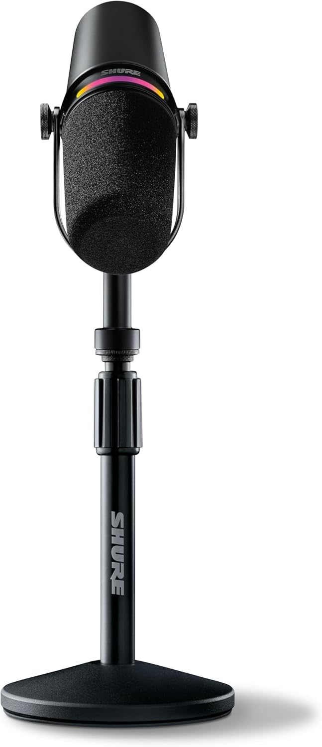 Shure MV7+ – Micrófono para podcast con soporte. Audio mejorado, panel táctil LED, salidas USB-C y XLR, modo de nivel automático, filtro pop