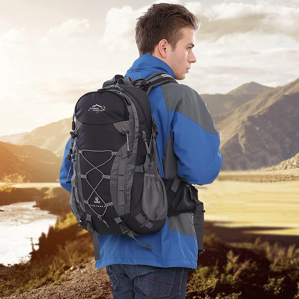 INOXTO Mochila de senderismo ligera 35L40L Mochila de senderismo con cubierta impermeable para viajes Camping al aire libre Hombres y mujeres