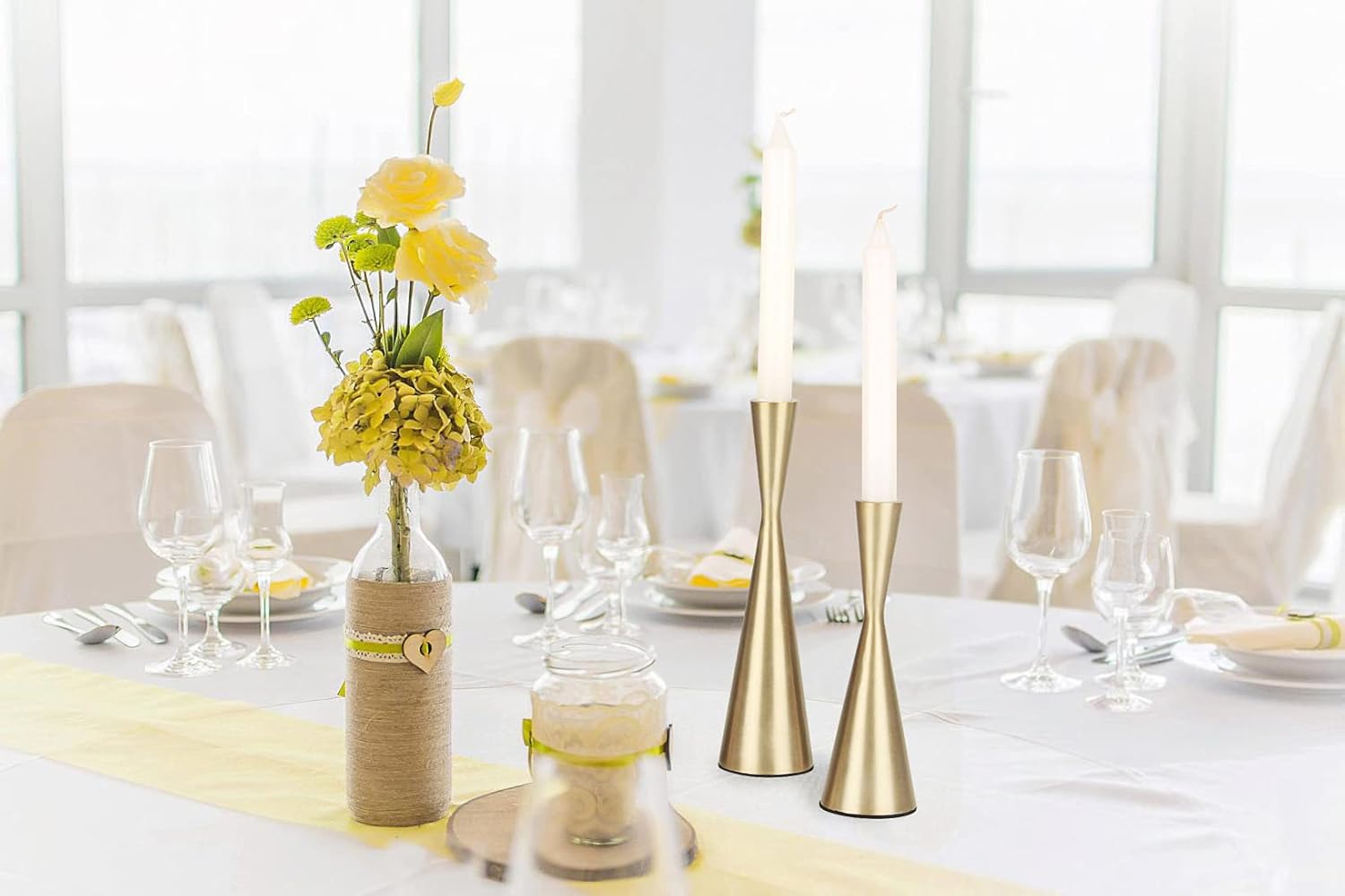 Vixdonos Portavelas de metal dorado de latón, juego de 2 portavelas decorativos de mesa para bodas, cenas, fiestas, decoración del hogar (dorado)