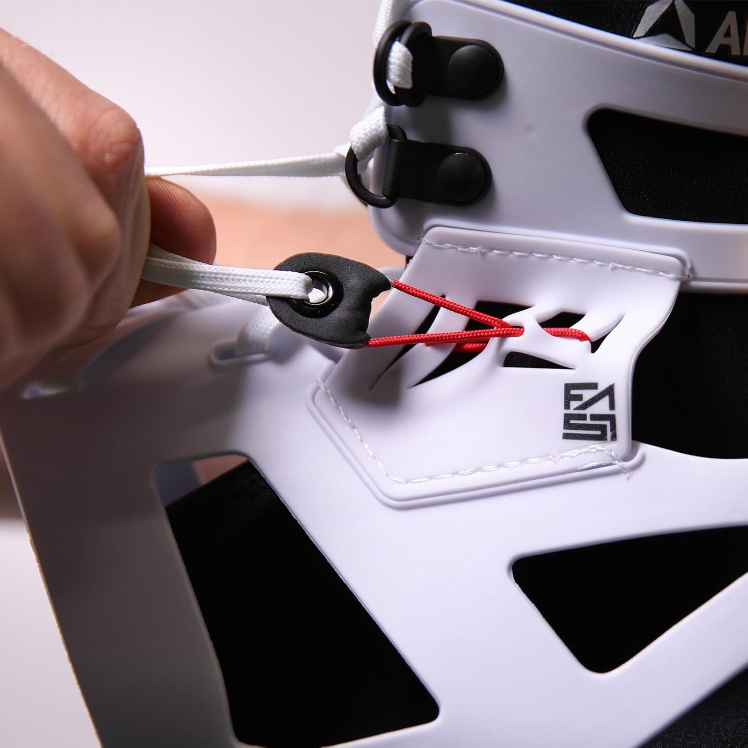 ARYSE IFAST – Tobillera estabilizadora de tobillo para hombres y mujeres, ideal para baloncesto, voleibol, fútbol y mucho más. (XXL, blanco,