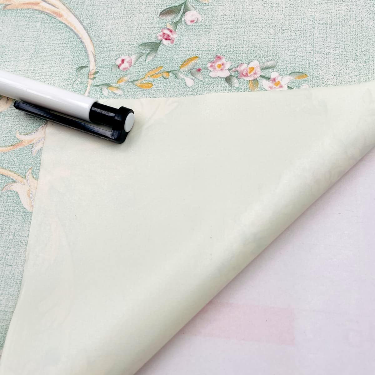 LovingWay Rollo de papel tapiz de 14.7 pies con diseño floral retro de 17.7 x 177 pulgadas, autoadhesivo, para cajón, cajón, cajas organizadoras de