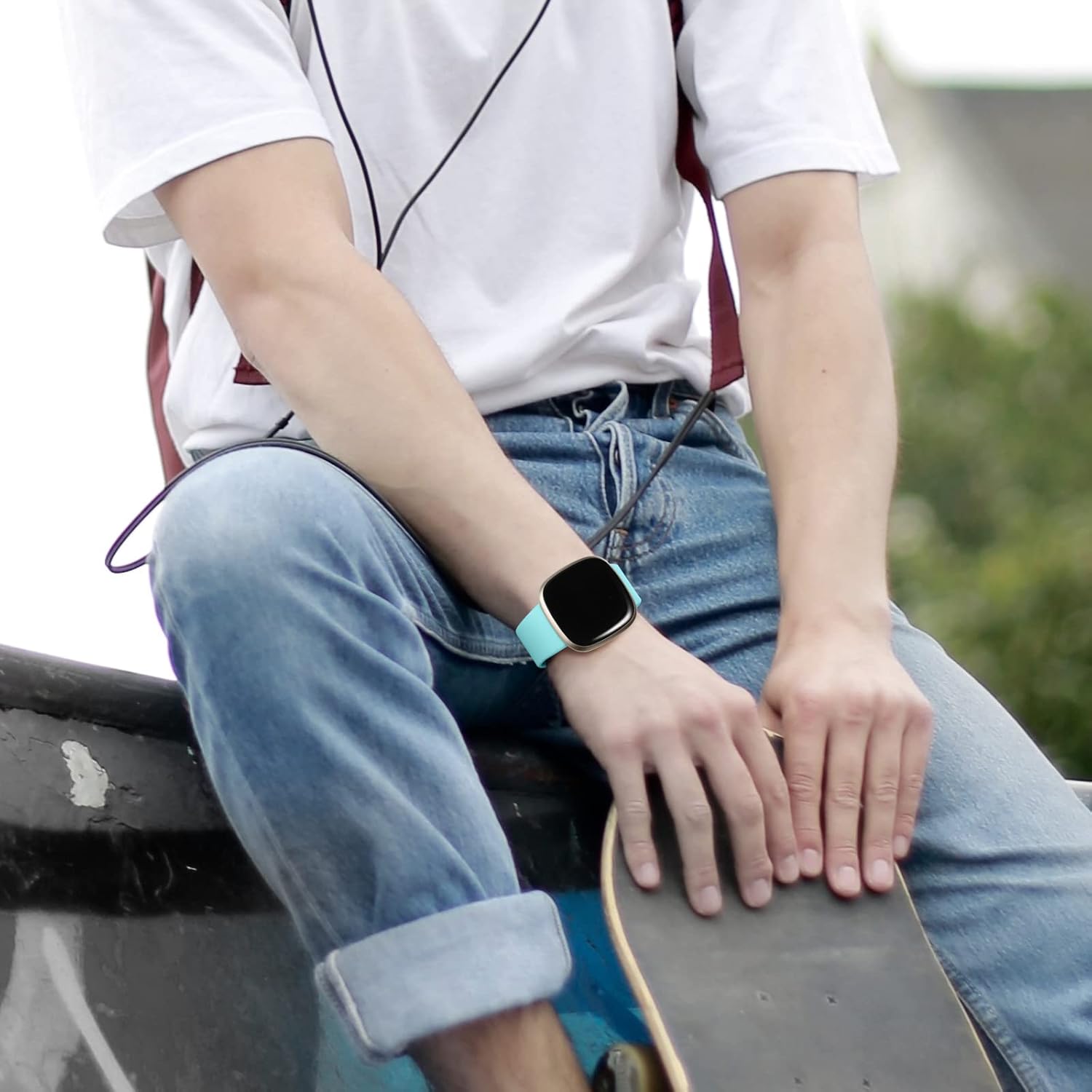 Dirrelo Correa de reloj compatible con Fitbit Versa 3 Sense para hombres y mujeres, correa de repuesto luminosa y suave para reloj inteligente Versa