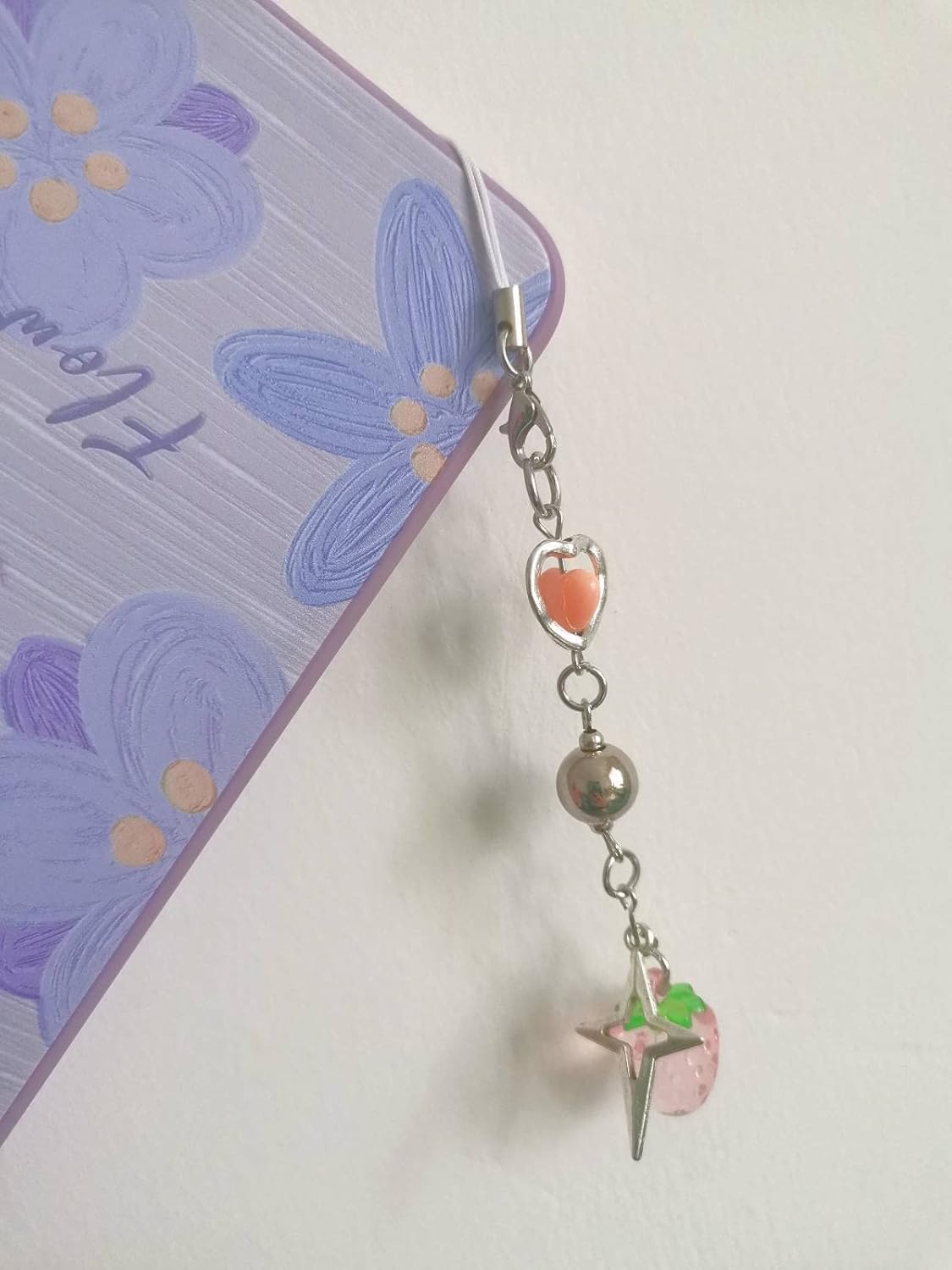 Meefisher 2 piezas de fresa con cuentas para teléfono, cordón de perlas de fruta dulce, correa de muñeca hecha a mano, cuentas antipérdidas,