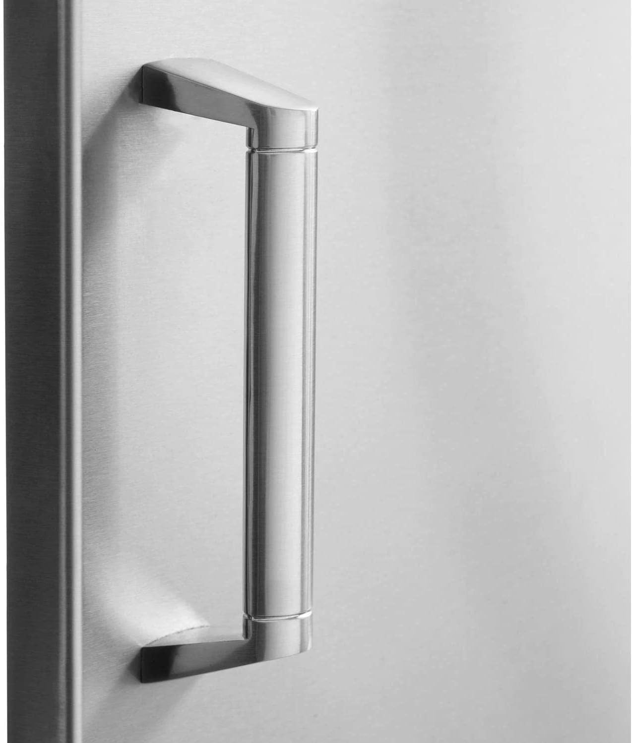 BBQGUYS Puerta de acceso doble de acero inoxidable de 25 pulgadas Signature – Contempo