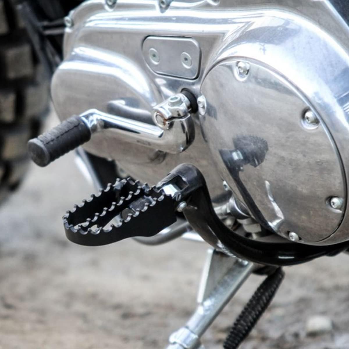Burly Brand MX Style – Estriberas para pasajeros o pasajeros, agarre dentado, acero, acabado con recubrimiento en polvo negro satinado, para