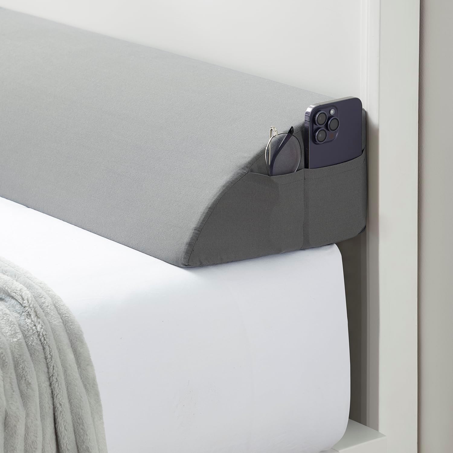 Nestl Almohada de cuña de cama para cabecero, relleno de huecos de cama tamaño Queen con bolsillos laterales, almohada de cuña para cabecero para