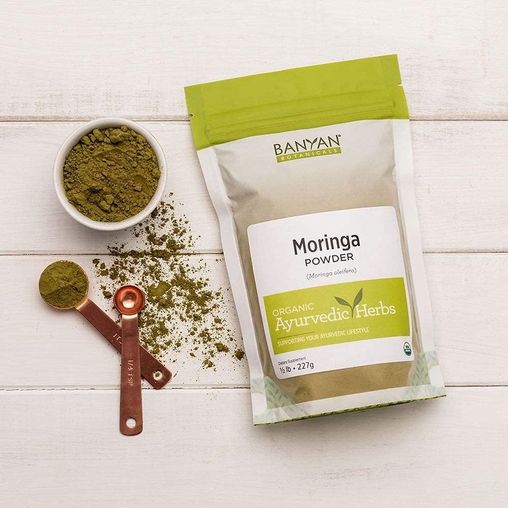 Banyan Botanicals Polvo de hoja de moringa  Certificado orgánico USDA  Moringa Oleifera  Secado al sol  Superalimento a base de hierbas crudas