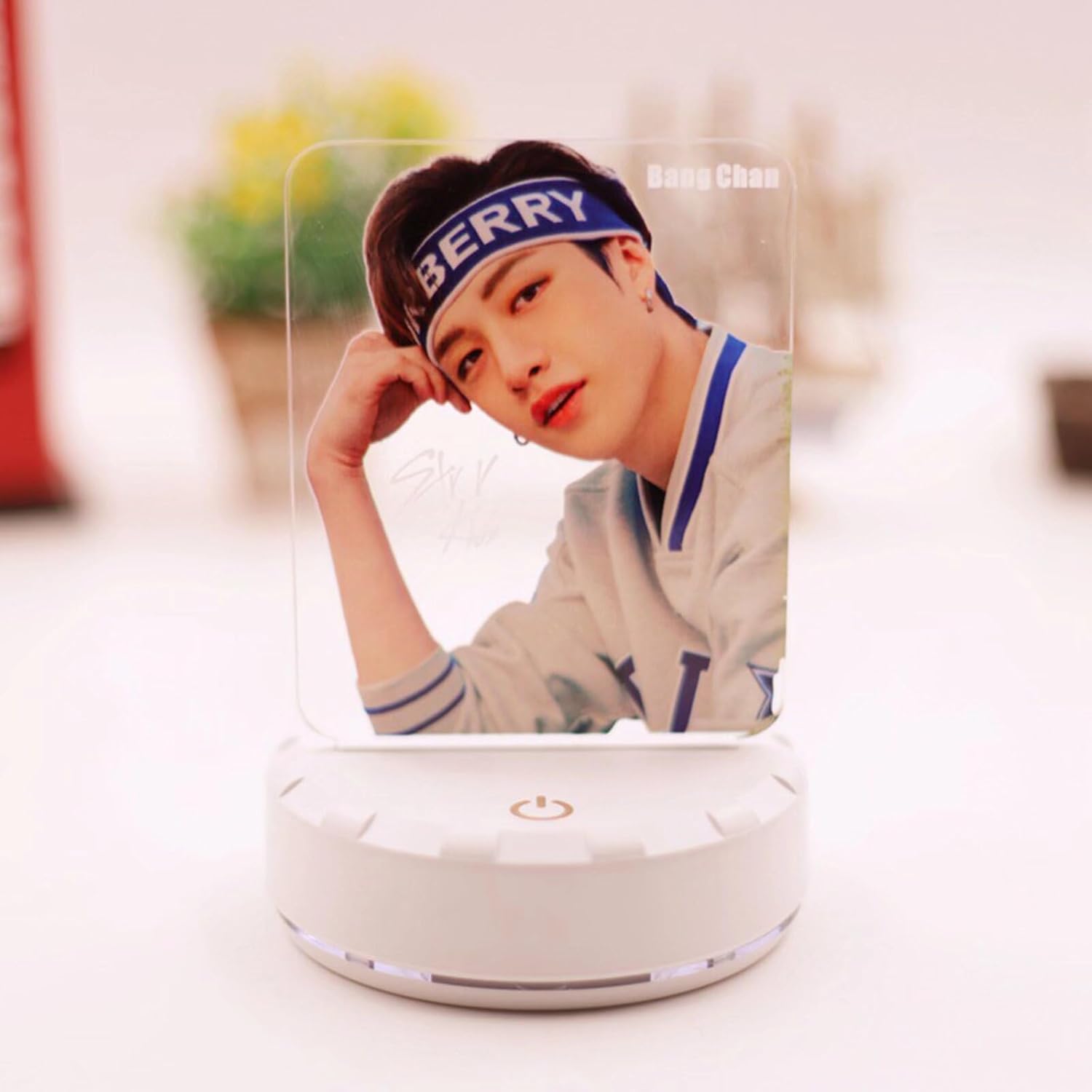 YJYP Kpop Luz de noche Felix Bangchan Hyunjin Lámpara de mesa de noche LED de acrílico colorido