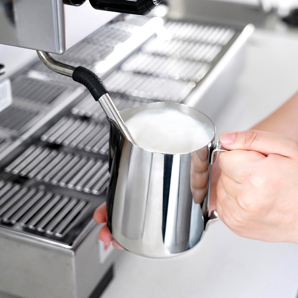 Jarra de espuma de leche de 12 onzas  11.8 fl oz  Jarra de vapor watchget Espresso de acero inoxidable para espuma de leche, para capuchino, latte,