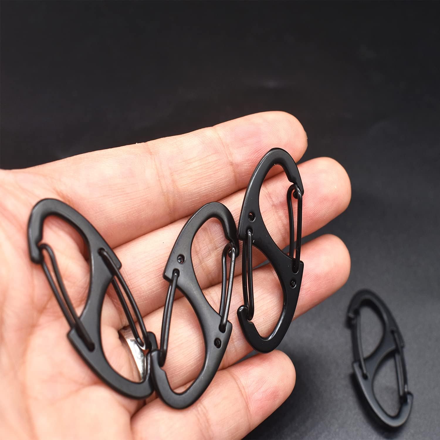 Mosquetón pequeño de 1.6 pulgadas (1.614 in) de metal de doble cara para puerta de resorte, ganchos a presión, accesorios de cierre de llavero