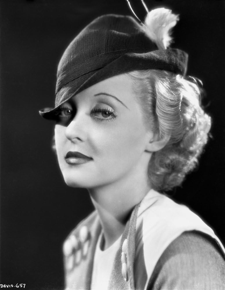Bette Davis Retrato en sombrero de lana negra y camisa de chaleco blanco con impresión de fotos Marcel Waves (8 x 10)