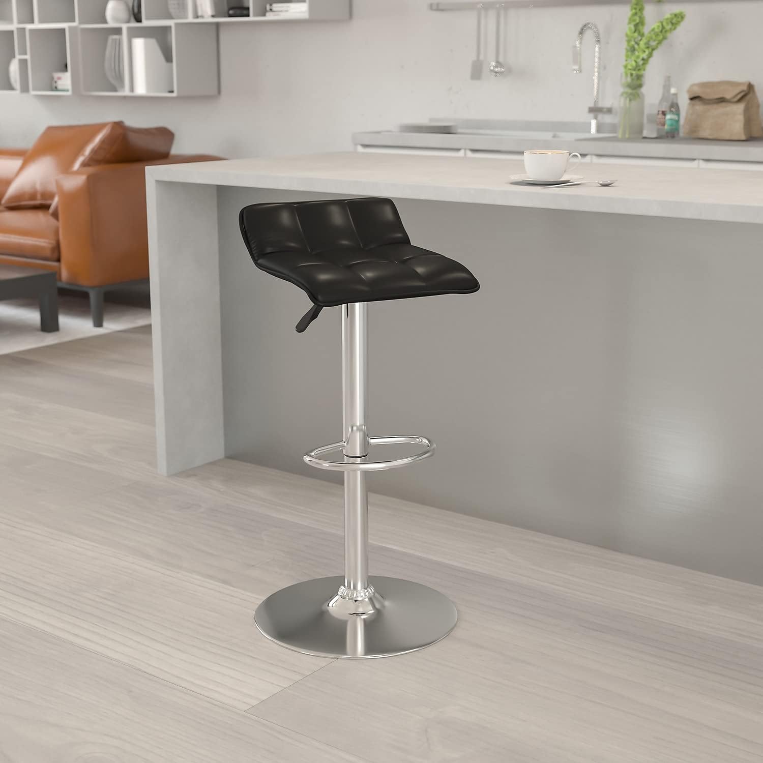 Flash Furniture Taburete de bar de altura ajustable de vinilo negro contemporáneo con asiento ondulado acolchado y base cromada