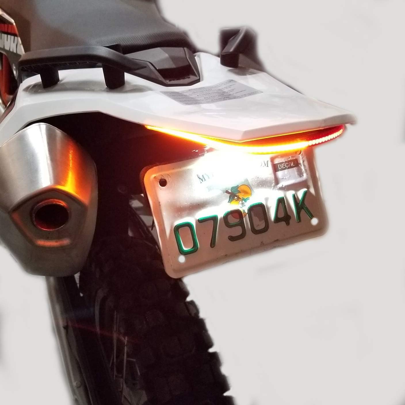 marca se adapta a la KTM 690 Enduro SMC R (2016-2018) Eliminador de guardabarros ahumado luz trasera integrada
