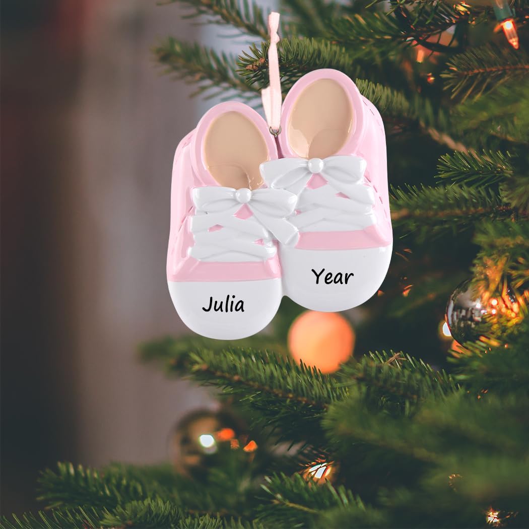 Adorno personalizado para zapatos de niña, adorno de la primera Navidad del bebé, botines rosas para nuevos padres, nacimiento, baby shower, primer