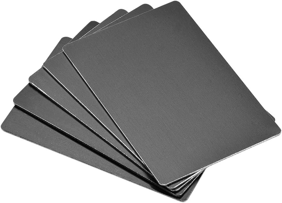 uxcell Tarjeta de metal en blanco de 3.937 x 2.362 x 0.039in, placa de aluminio anodizado para impresión láser, grabado negro, 5 piezas