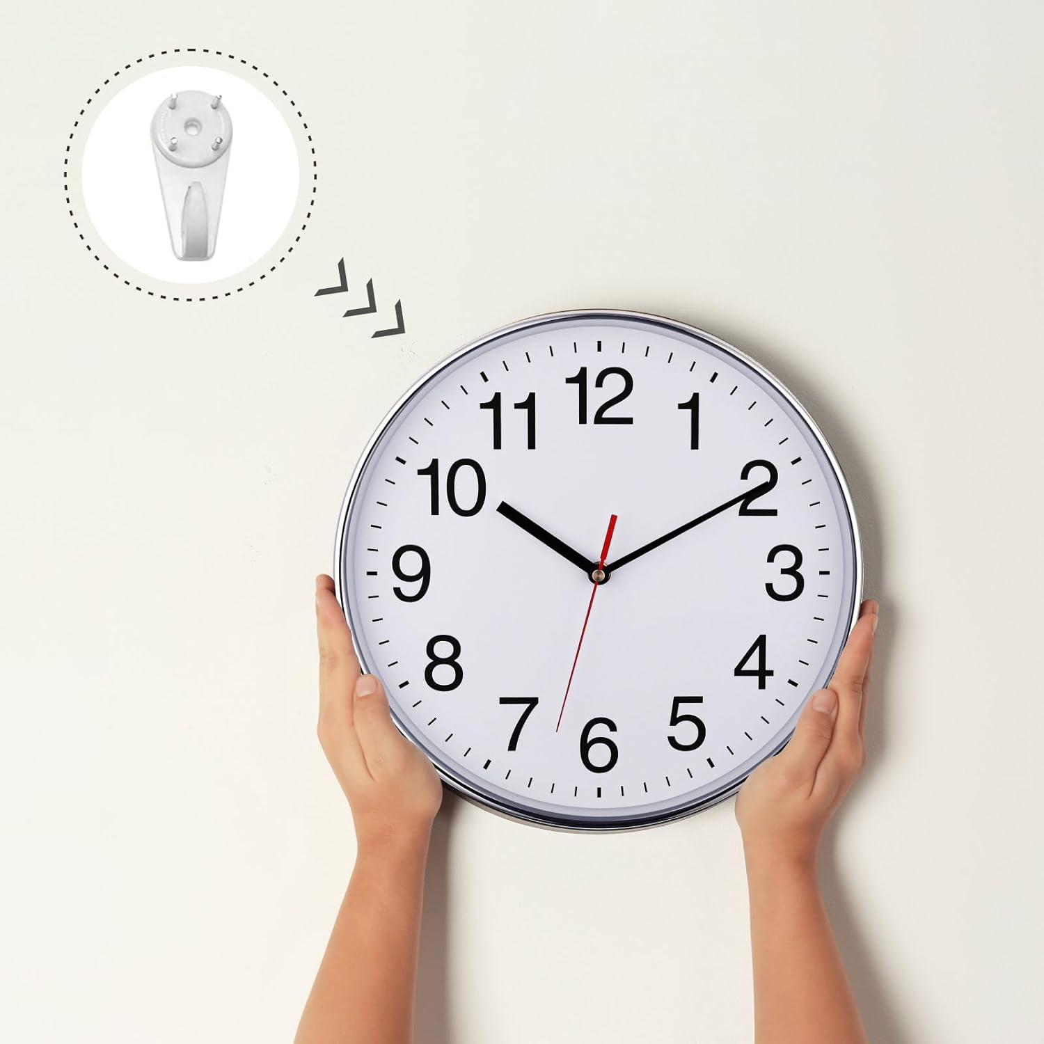 Plumeet Reloj de pared silencioso  Reloj de pared negro de cuarzo sin tictac de 10 pulgadas  Reloj de pared de diseño simple para decoración de sala